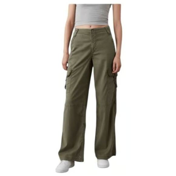 American‎ Eagle Stretch Super High-Rise Baggy Wide Leg Pants Olive Green Size 4 - Picture 1 of 12